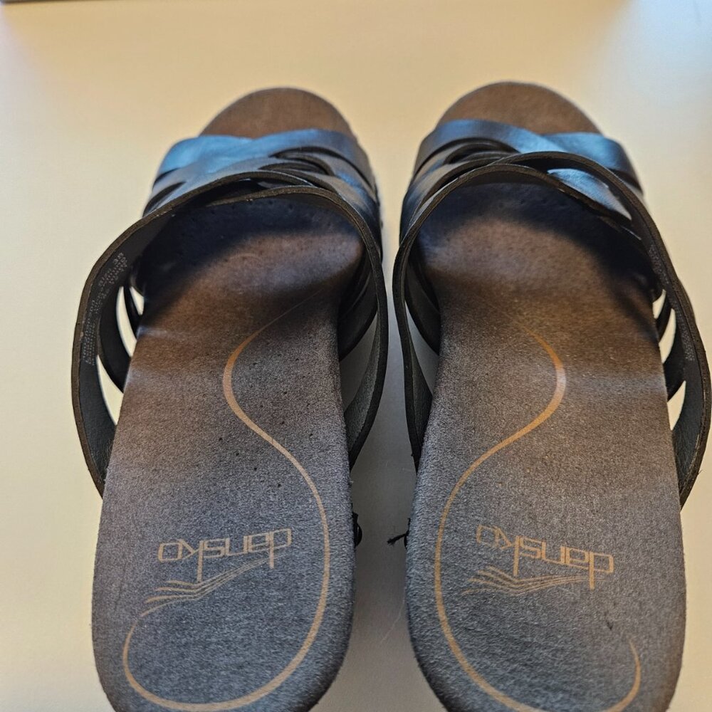 Dansko Sandals 38 - Picture 2 of 8
